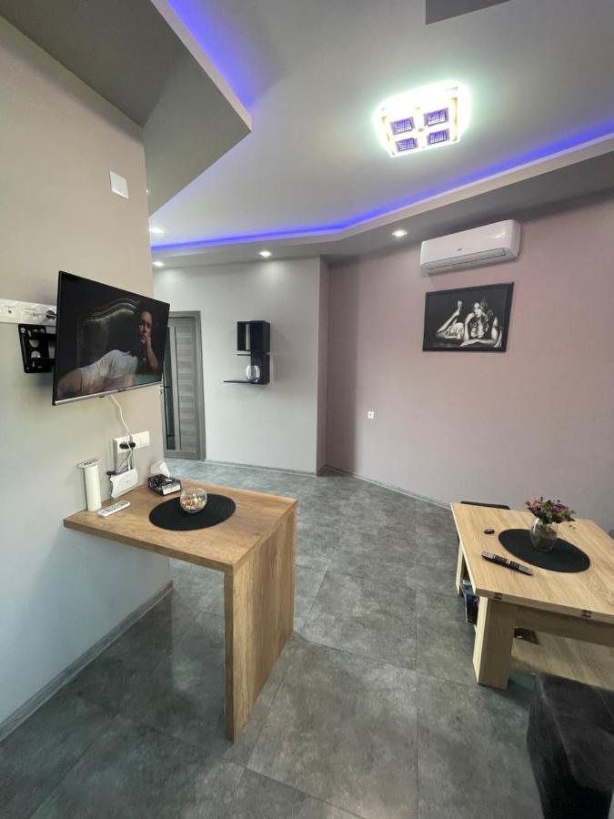 Comfortable Apartment Комфортные Апартаменты Self Check In Yerevan Exterior photo