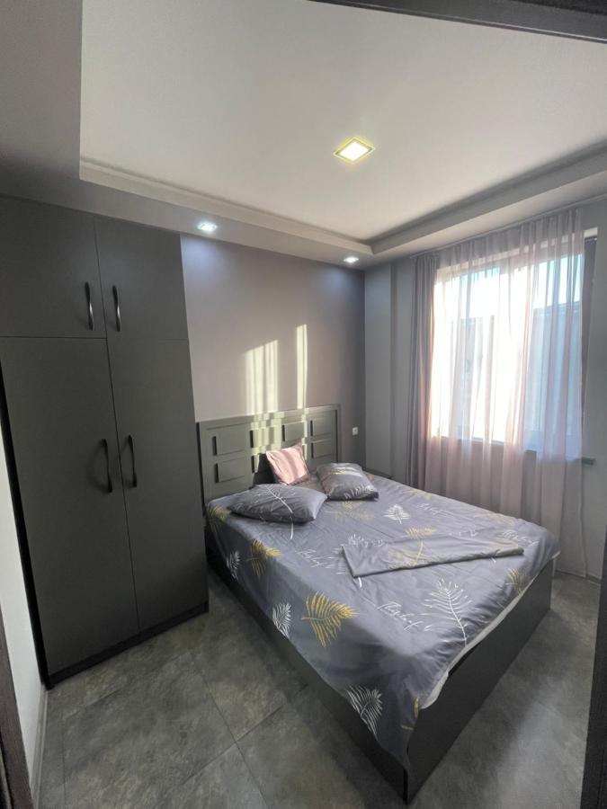 Comfortable Apartment Комфортные Апартаменты Self Check In Yerevan Exterior photo