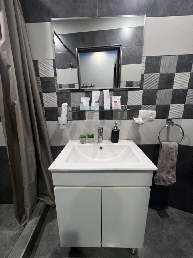 Comfortable Apartment Комфортные Апартаменты Self Check In Yerevan Exterior photo